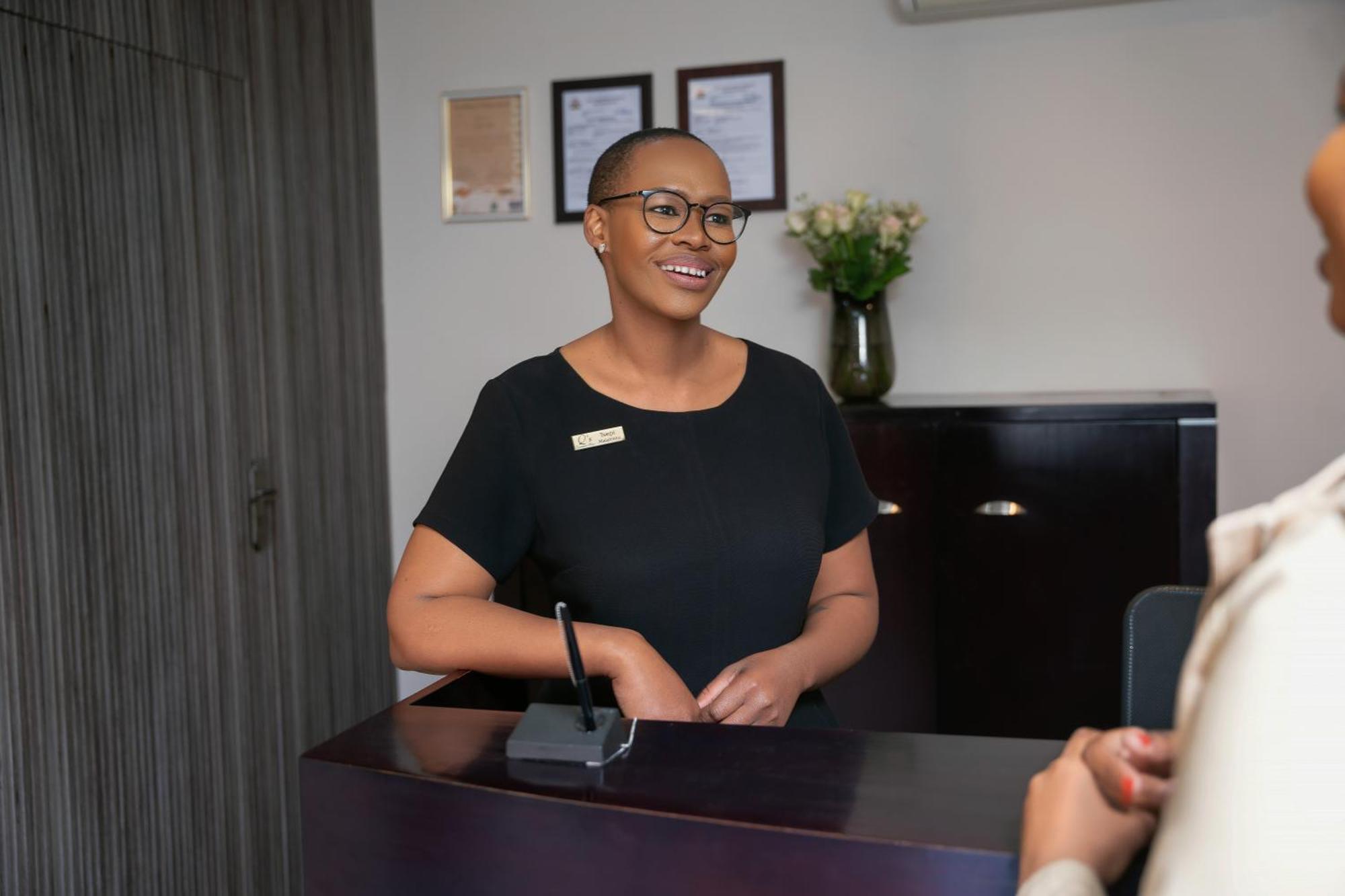 Q'S Boutique Stay Standerton Zewnętrze zdjęcie