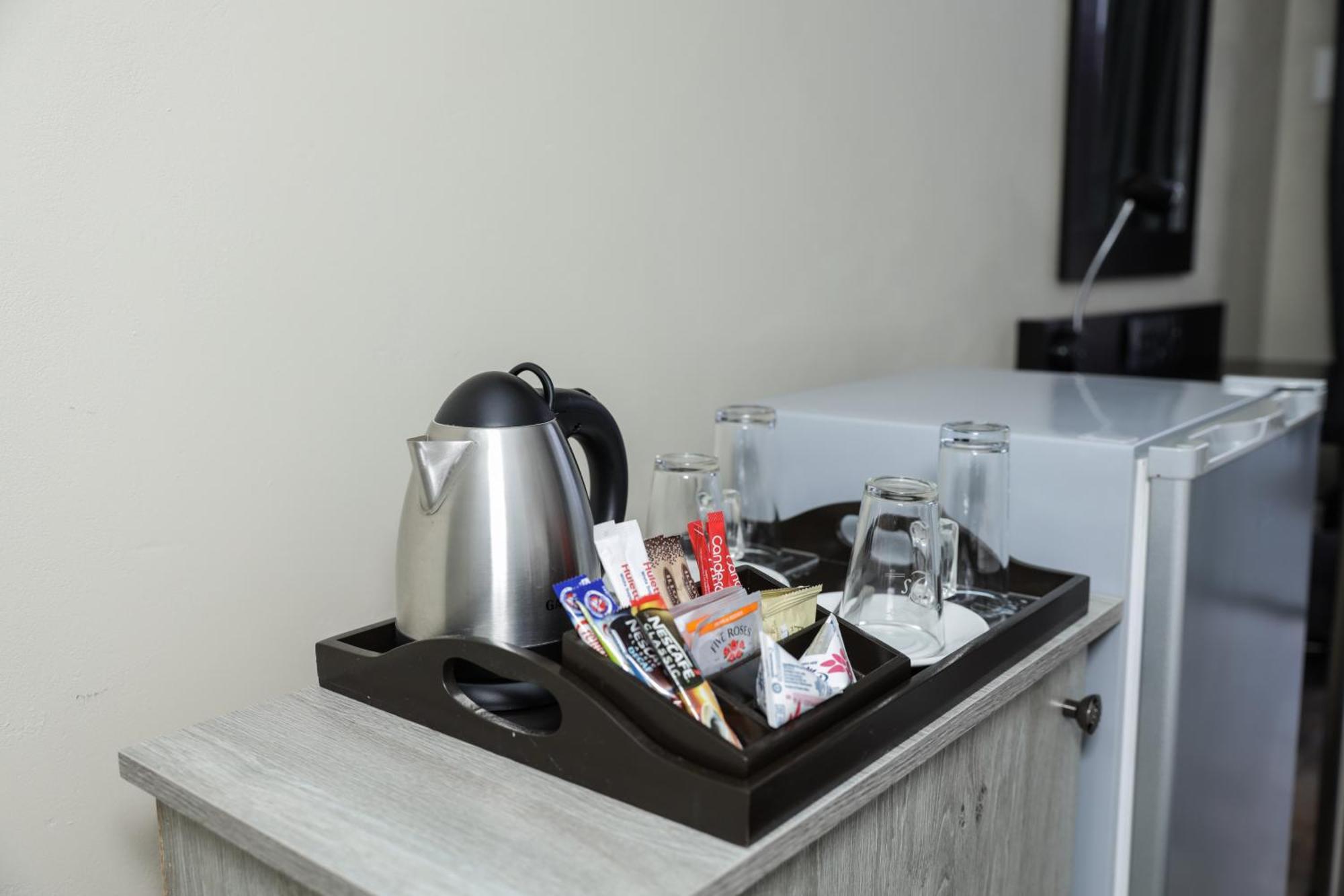 Q'S Boutique Stay Standerton Zewnętrze zdjęcie